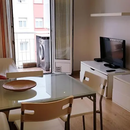 3 Bedrooms Soho Parking Included Appartamento