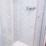 דירה 3 Bedrooms Soho Parking Included