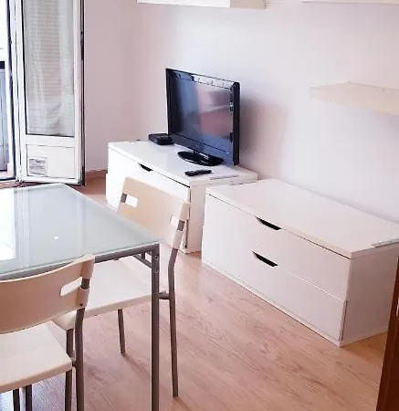 Appartamento 3 Bedrooms Soho Parking Included