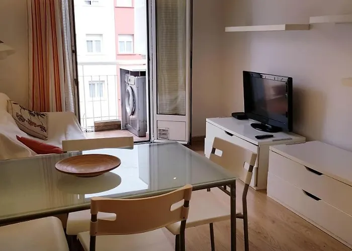 3 Bedrooms Soho Parking Included Apartman